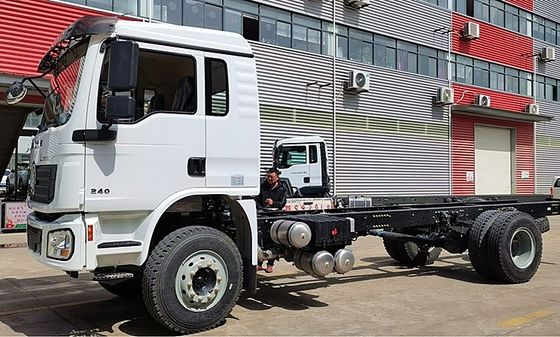 Shacman L3000 Leichtfrachtwagen Chassis 4X2 Kleinlastwagen 3-5 Tonnen