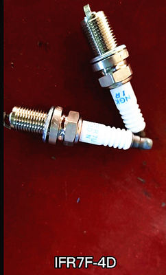 Sinotruk HOWO Shacman VG1560080701 Motor Ersatzteile Zündkerze Original zum Ersetzen