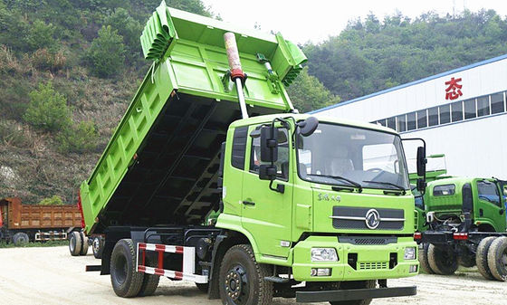 Dongfeng 10 Tonnen RHD 4X2 Tipper Truck für den Gütertransport mit Motormodell B17033 und Euro 2-Emissionsstandard