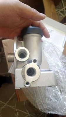 2012-2024 Jahr FAW Schwerlastwagen Ersatzteile 1105020-87V/A Kraftstofffilter-Bau mit Original und Preis
