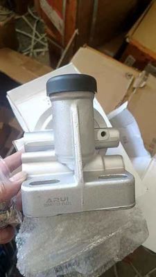 2012-2024 Jahr FAW Schwerlastwagen Ersatzteile 1105020-87V/A Kraftstofffilter-Bau mit Original und Preis